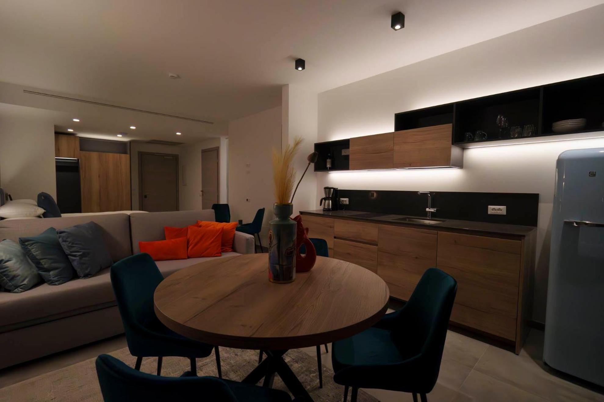 Attilio High Living Suites - Adults Only 토리델베나코 외부 사진